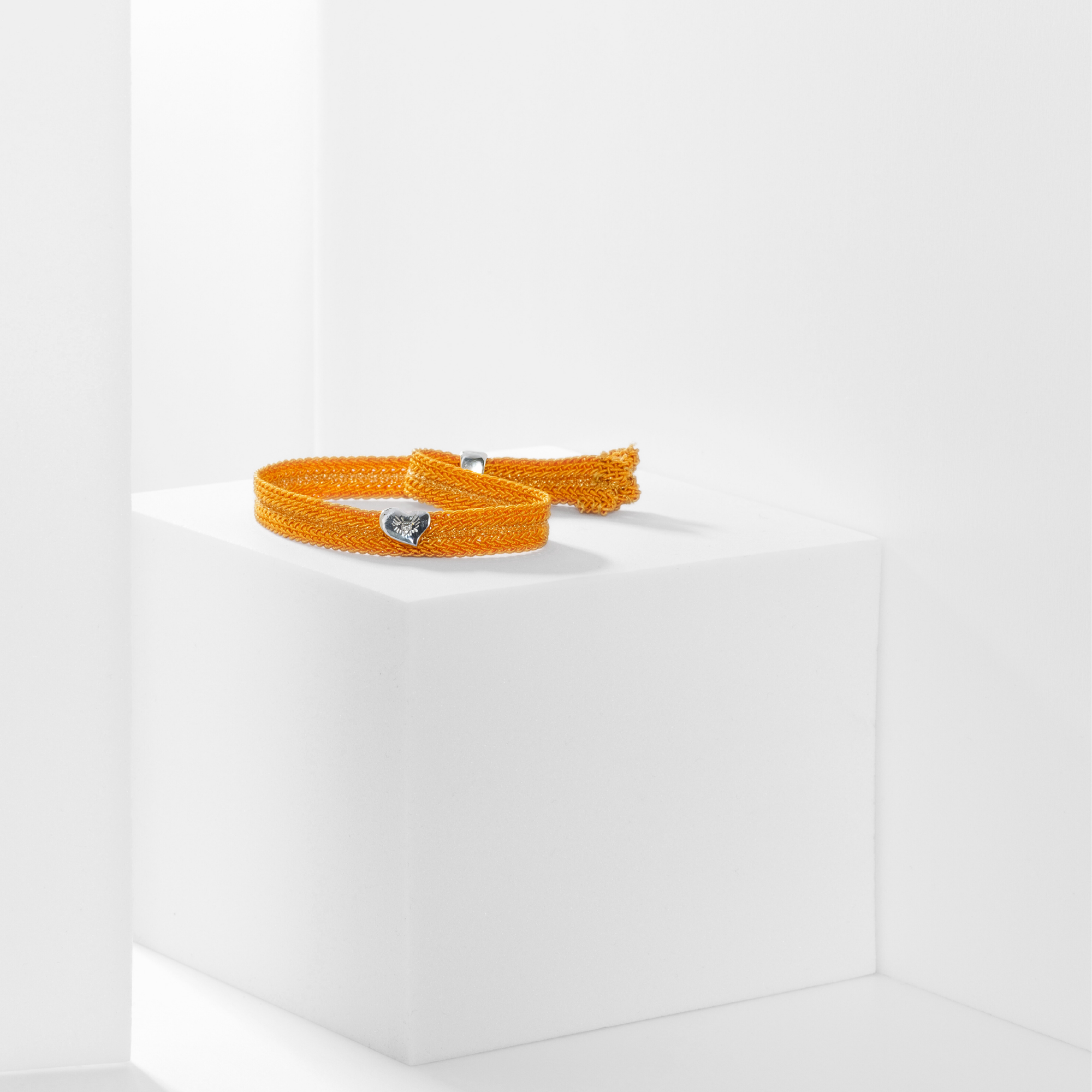 LES AMOURS COLOR BRACELET · SILVER AND DIAMOND