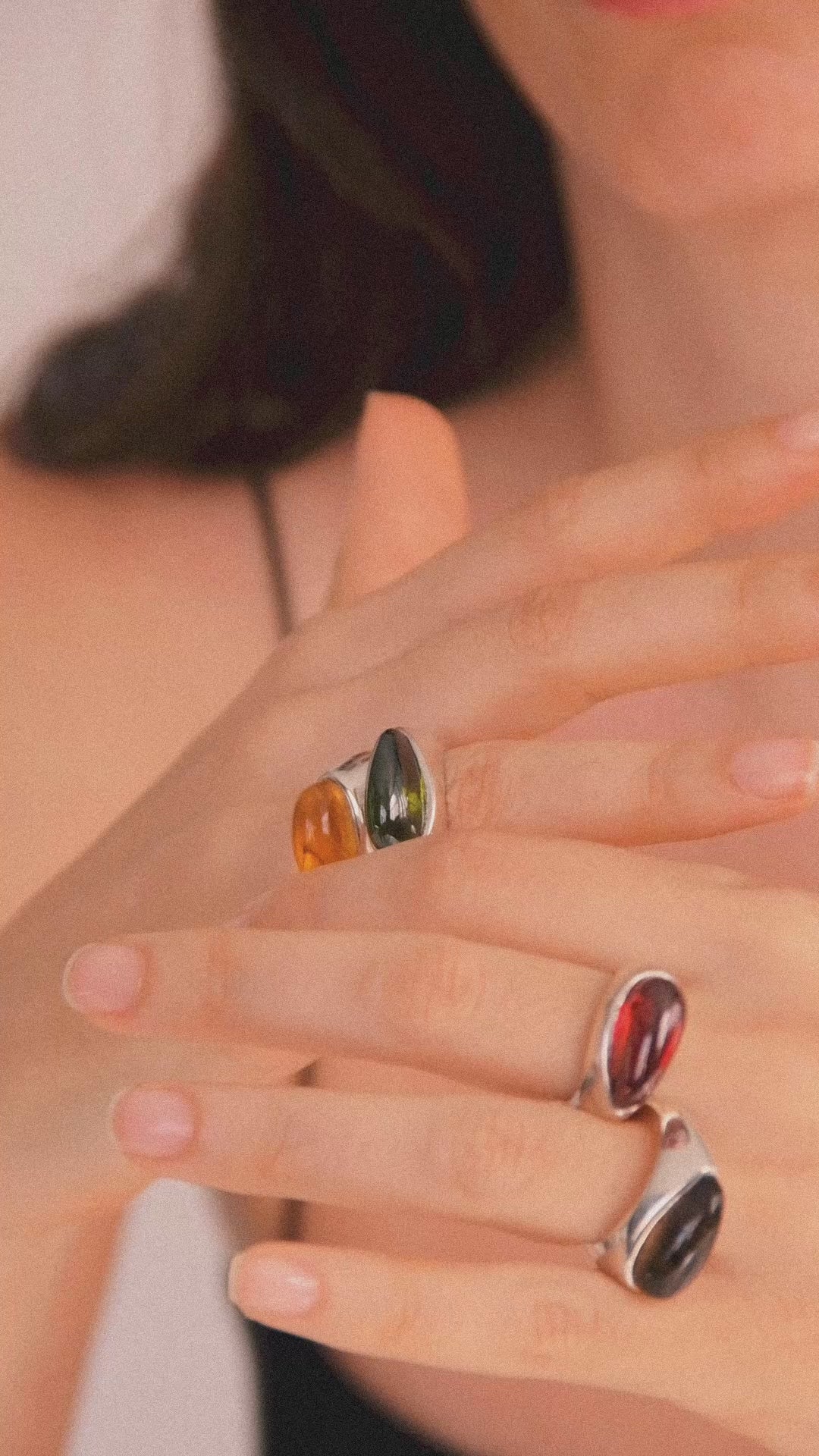 Core ring in sterling silver with natural stones in different colors by Carlota Guardia worn by model