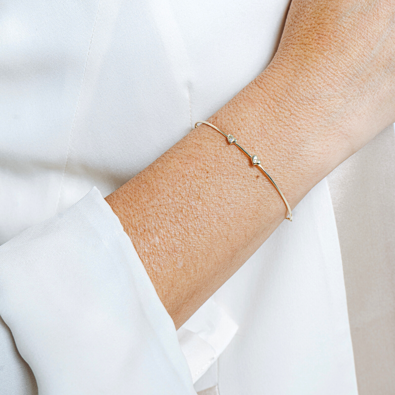 LES AMOURS bangle: Yellow gold