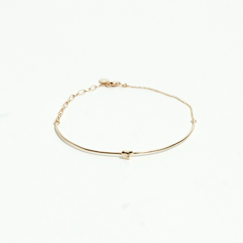 LES AMOURS bangle: Yellow gold