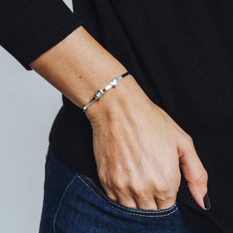 LES AMOURS bangle: Sterling silver