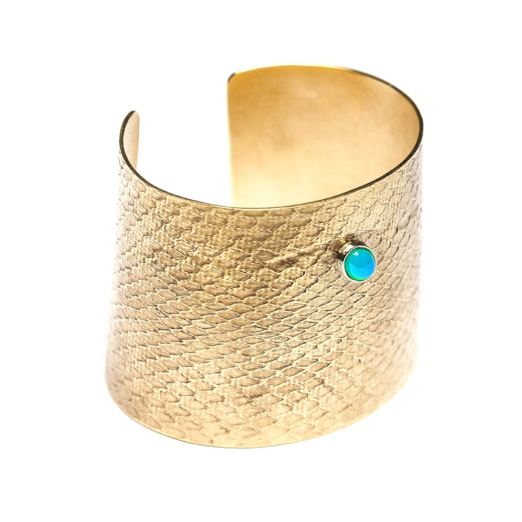 Reptilia Maxima vermeil cuff with turquoise, straight front view.